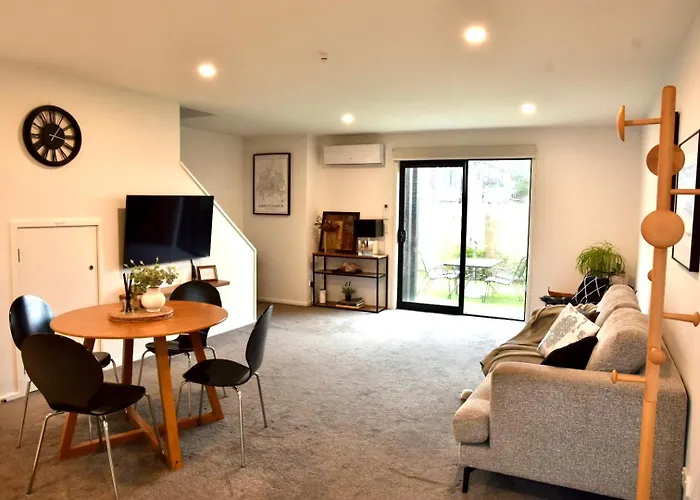 Close To Arena And One Kilometer From Railway Station Onsite Ev Car Park